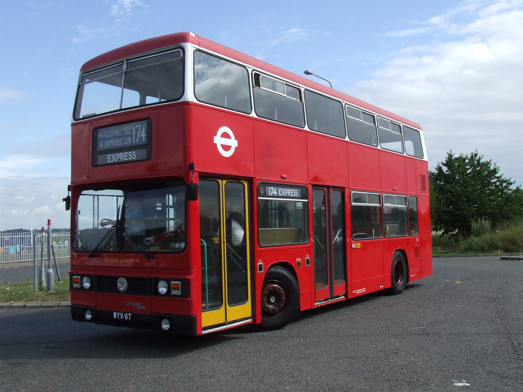 The best vehicle tracker for your bus